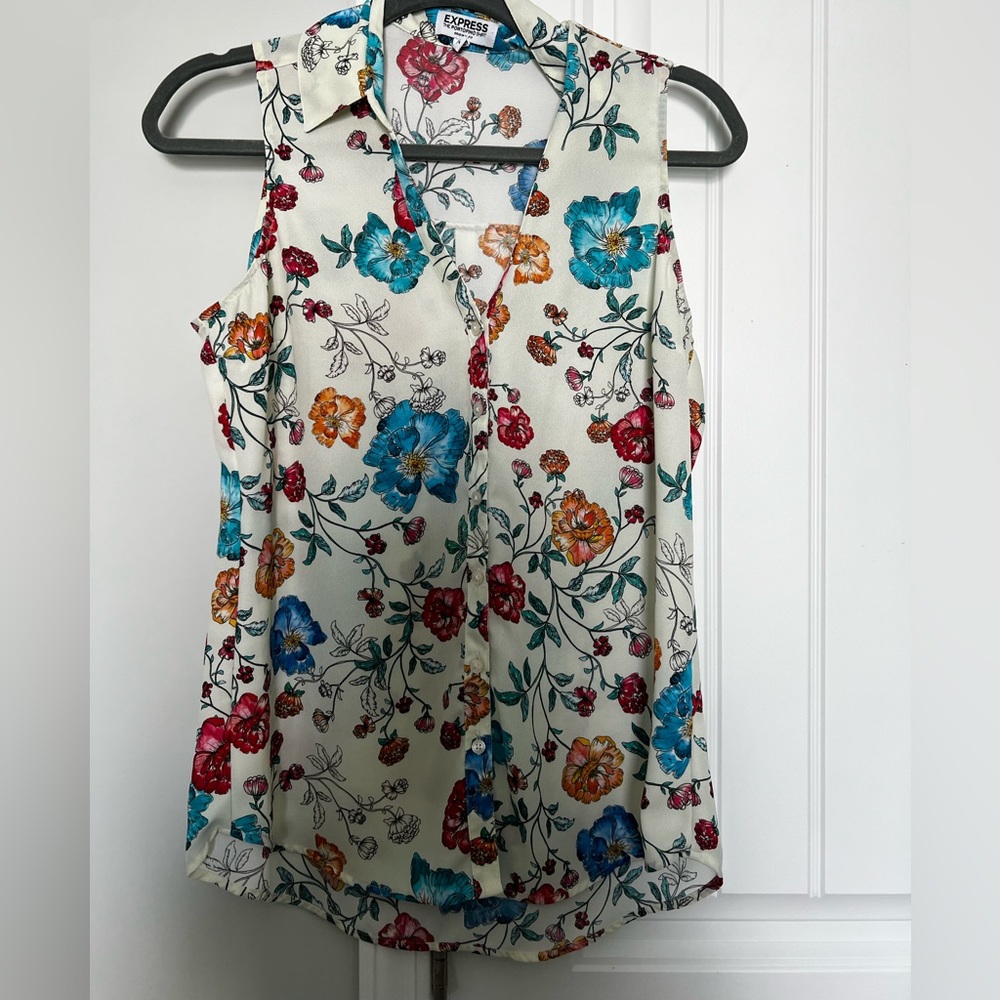 Express Floral Button Down Tank